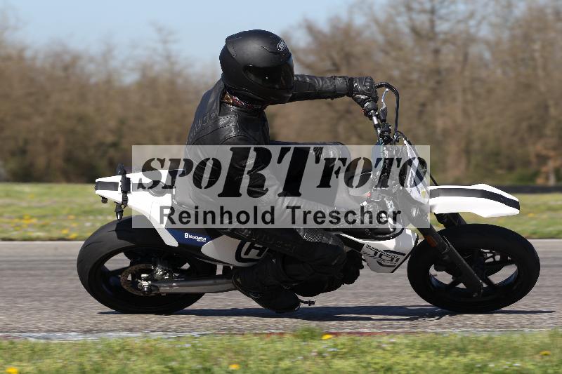 /Archiv-2025/03 04.04.2025 TZ Motorsport ADR/Gruppe rot/7